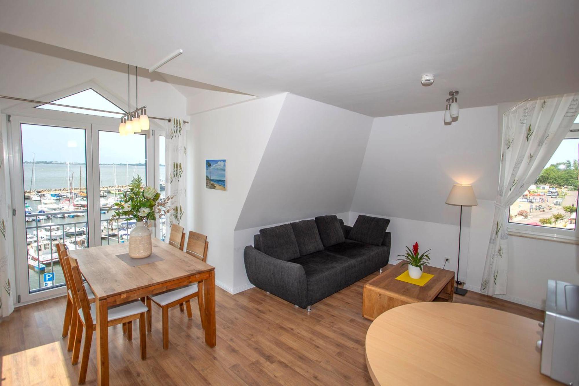 Ferienwohnung Wiek Im Hafenkieker Wiek auf Ruegen Exterior foto